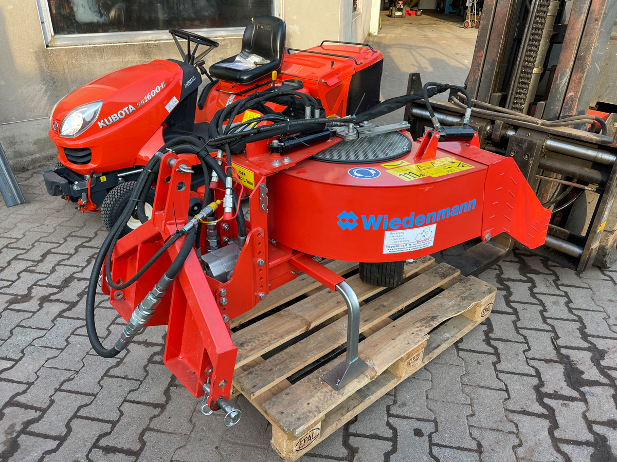 Rasenmaschine